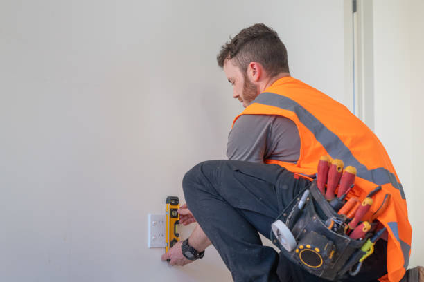 Best Electrical Outlet Repair  in Taylorsville, MS