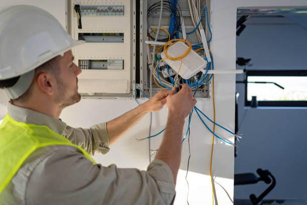 Best Affordable Emergency Electrician  in Taylorsville, MS